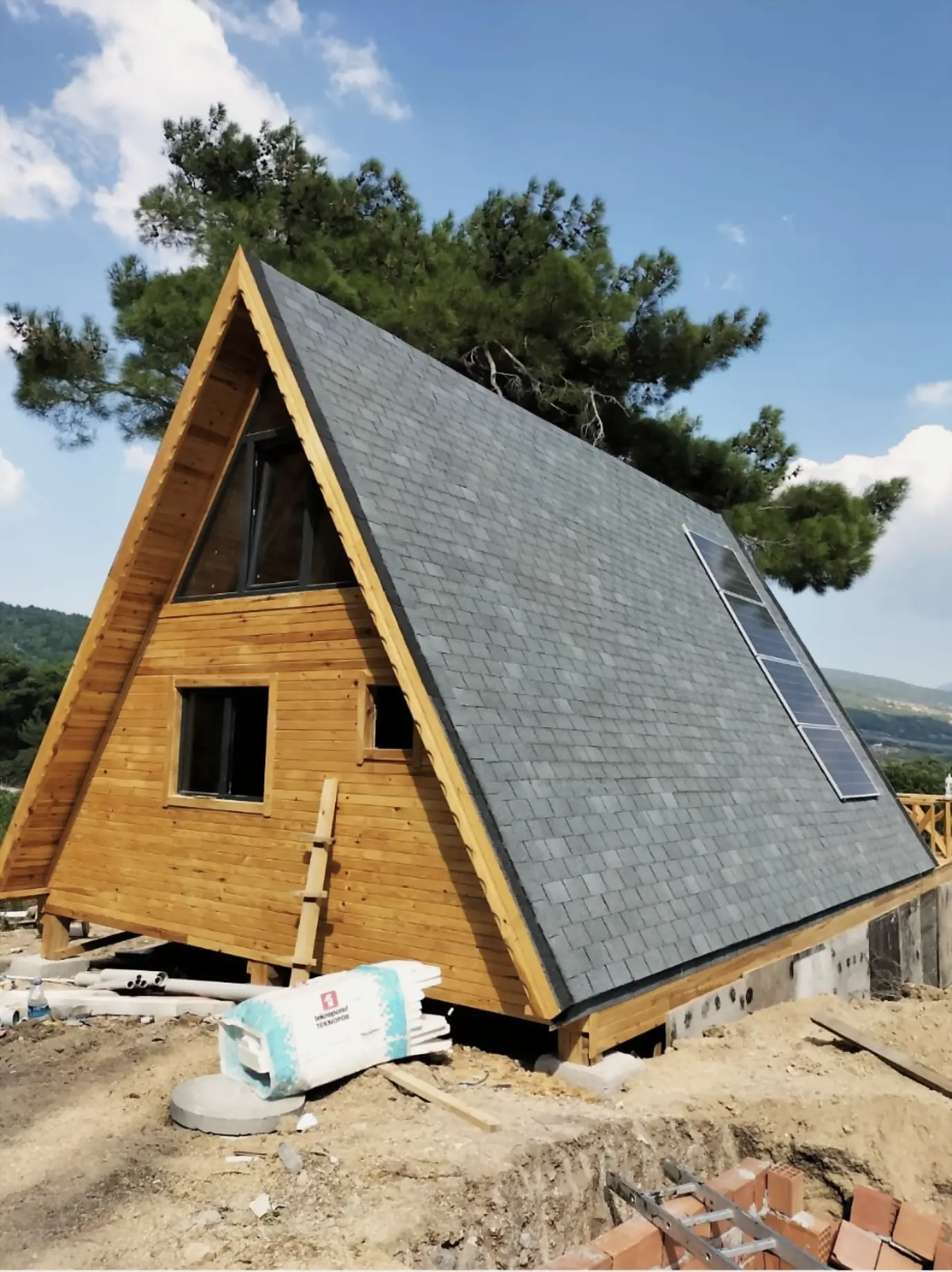 Ahşap kamelya · shingle çatı