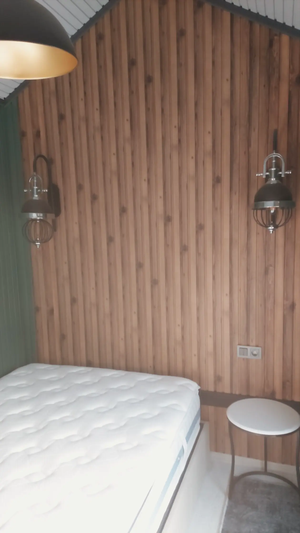Tiny house · ahşap yatak odası
